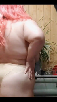 See my ass in all its glory