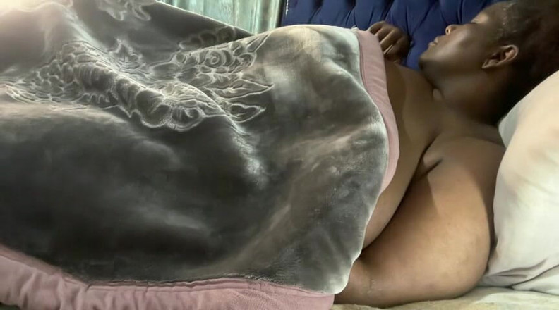 Legendary Booty Overdose: Tante semok kulit putih ngentot di ranjang