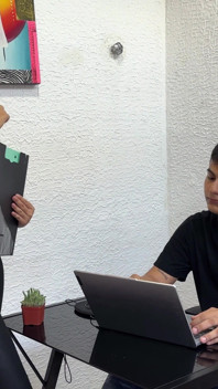 Patron, sert bir seks olursa beni daha erken çıkarır mısın? Seksi sekreterimi sikiyorum ta ki onun vajinasını sütle doldurana kadar.