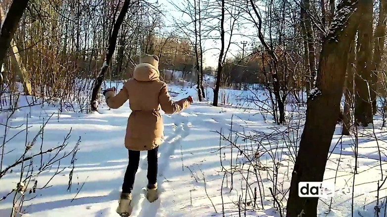 Datezone: Pipe amateur en plein air l'hiver dernier