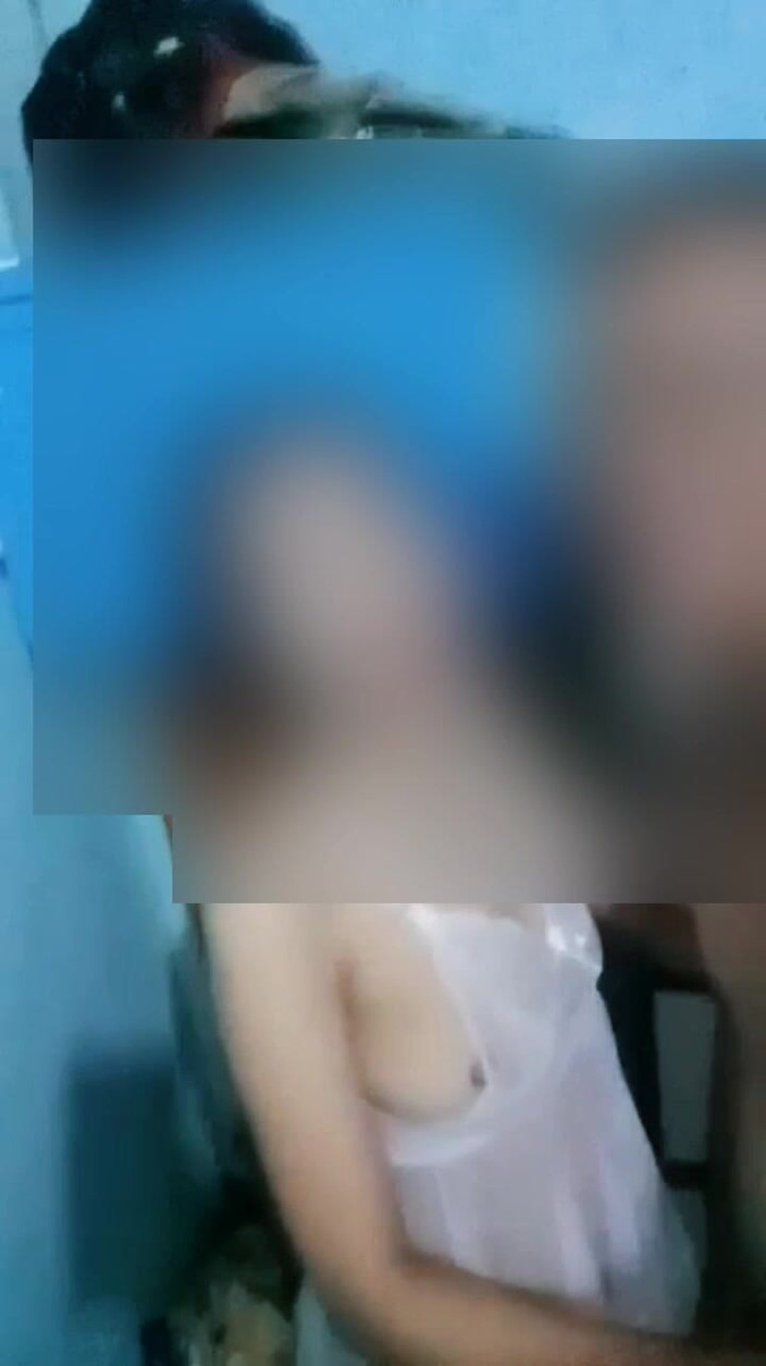 Astriana88: Manželka souseda má problém se ostříháním vlasů