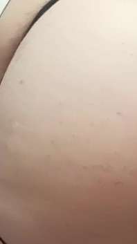 私は本当にセクシーな女のように感じます、あなたはこのように私を見るのが好きですか?