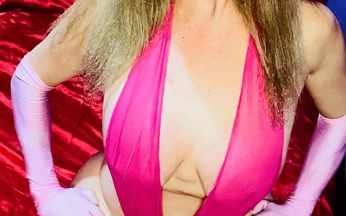 Devil_trans_sami: The Lady in Pink