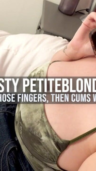 Cute Busty Petiteblondey Ripped Pantyhose & Cum.!