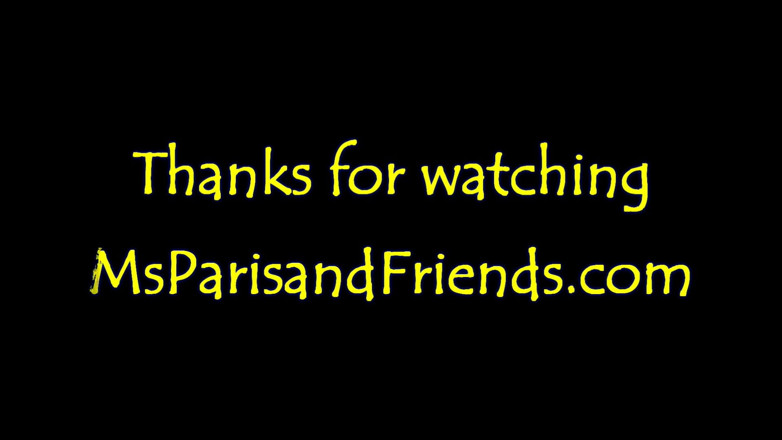 Ms Paris and Friends: 내 작은 흑인 원피스