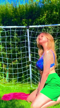 Brazilská fotbalová dívka Dres škádlí k orgasmu spodního prádla