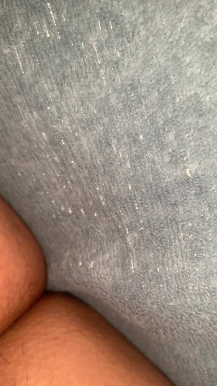 Ayumi Glows: Female Masturbation and Squirting
