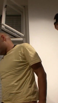 Sex therapist Gina helps couple how to have a good fuck