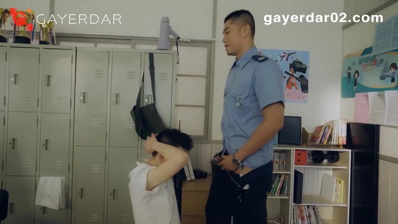 GAYERDAR: Gd-018-顏射叛逆壞學生／高中教官的無套懲罰