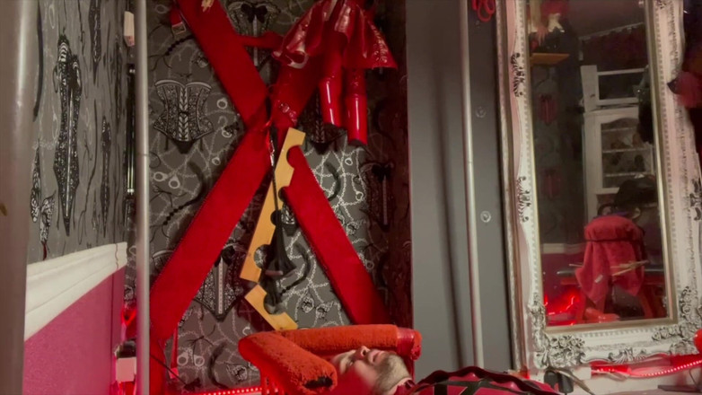 Big Johnny XXX - TS Stunners: Dominatrix Fetiche Transexual Sumisa Esclava De Goma Anal Entrenamiento De...