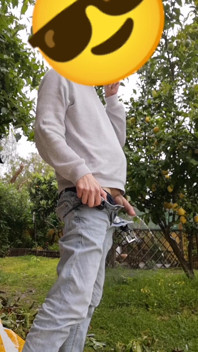 Hot Guy's Outdoor Pissing
