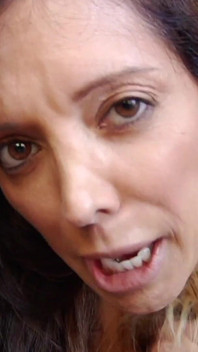 Sheena Shaw Munfull av sperma