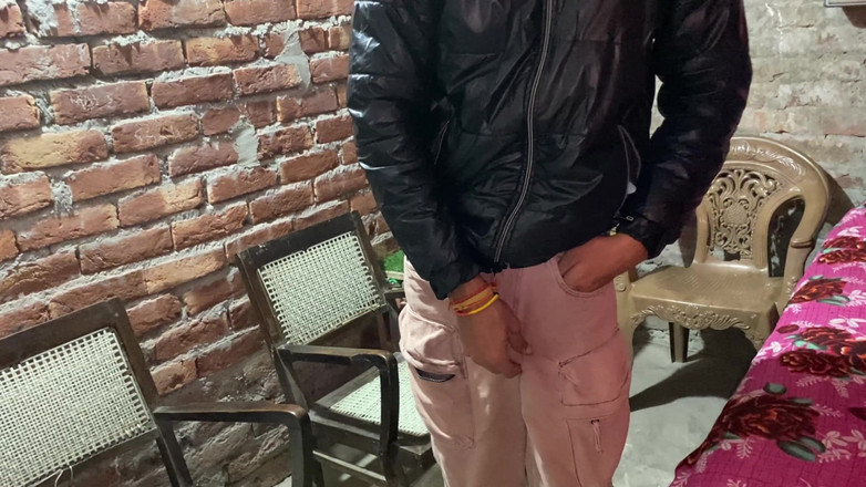 Shonai: 我去了某人的房子，他们女儿的屁股有多大？