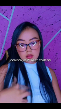 ¿Qué dicen de un video con gafas?