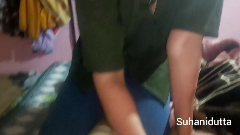 Couple's Diary: Suhani dutta नई गर्लफ्रेंड की जोरदार चुदाई भाग 1 हिंदी गंदी आवाज में