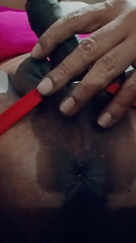 Sesso con un giocattolo anale