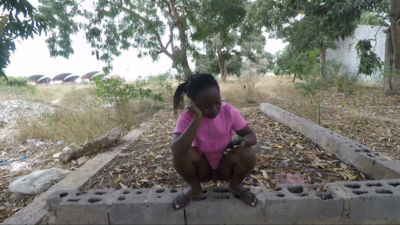 Black African 007: Mi ha fatto fare un giro mentre parlavamo