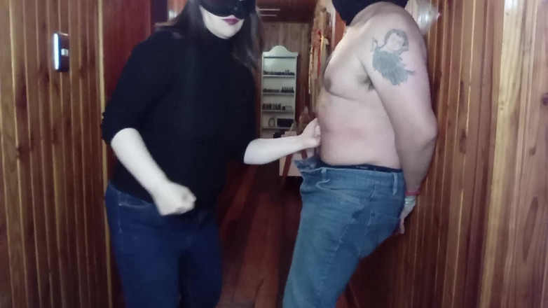 Mois Fantasys: Un pugno al muro