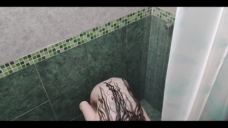 RavenHearth666VIP: A 25-minute Forbidden View While I Shower