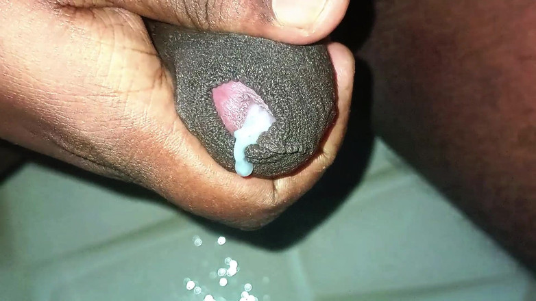 rahuman: Solo büyük yarak mastürbasyonu