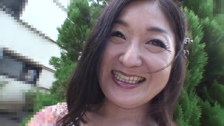 Radical Asian: Harige Japanse rijpe vrouw seks
