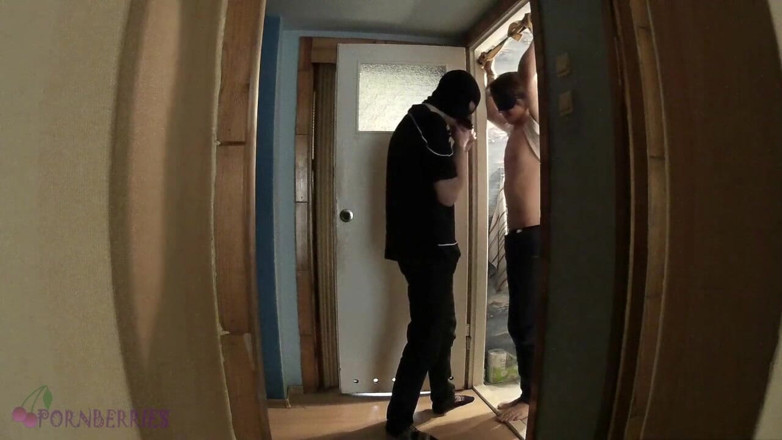 Ethan Alex: İtaatkar twink maskeli bir adam tarafından tamamen kullanılıyor