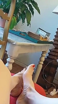 How to Do a Footjob
