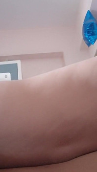 Adik tiri berkongkek