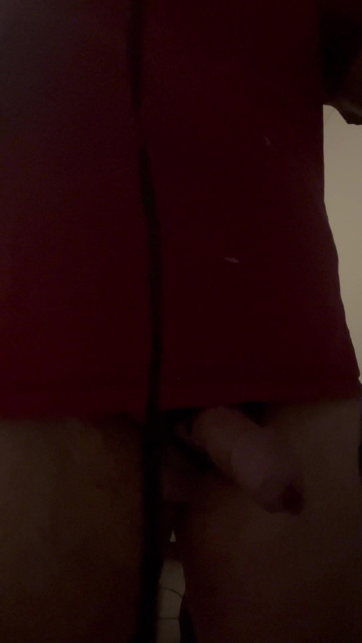 Shaun Cbt: Escravidão de pau e bola com grampos de mamilo e...