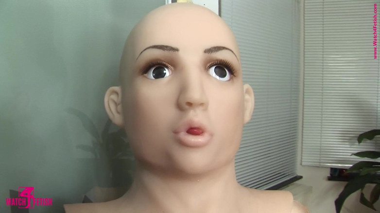 Dollrotic: Danis verwandelt sich in eine sexpuppe
