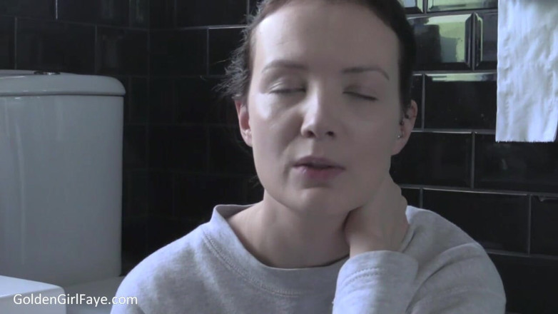 Her Kink UK: First pee of the day