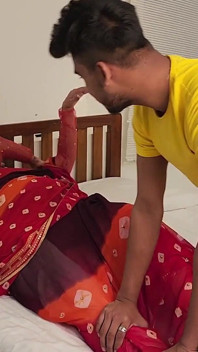 Desi Bhabhi Hardcore Sex with Desi Boy