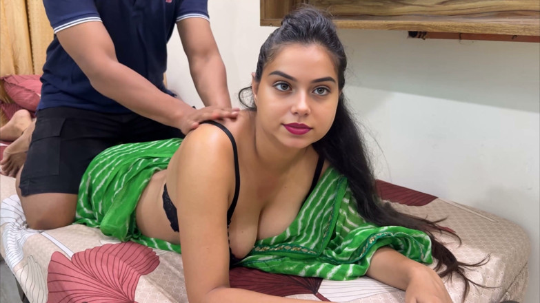 Hornycouple149: Real Indian Desi Punjabi Horny Stepmommy's Little Help