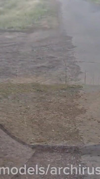 Futai pe autostradă, oamenii care trec pe lângă noi ne mustră pentru futut pe capota unei mașini