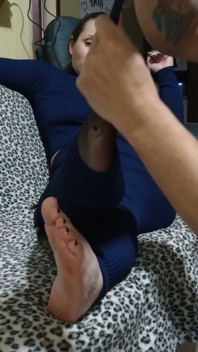Foot Worship Feet Licking Pink Soles Blowjob