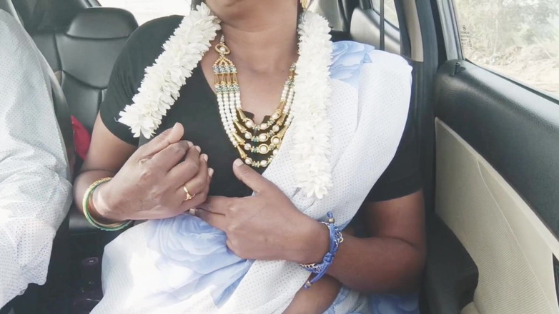 Telugu honey lips: E -2、P -3、テルグ語の汚い話、テルグ語の汚い話。インドのセクシーなサリーおばさん英語。