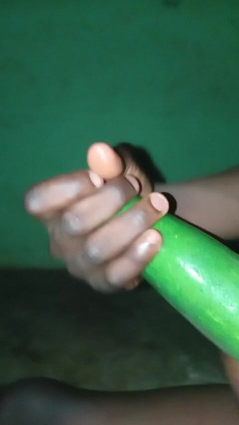 Badman4606: Cynthia siyah yarağımı emmede çok iyiydi