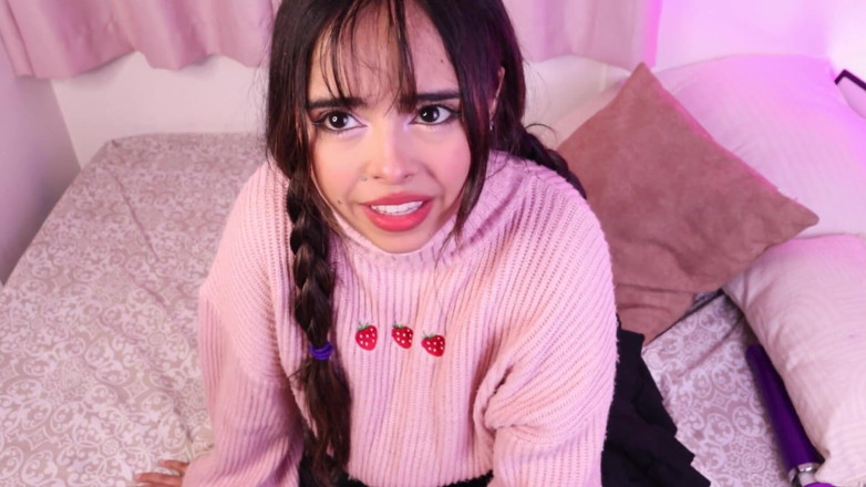 CuttieJennie: Taboo: Step-daddy Making Squirt a Virgin with Just His Cock