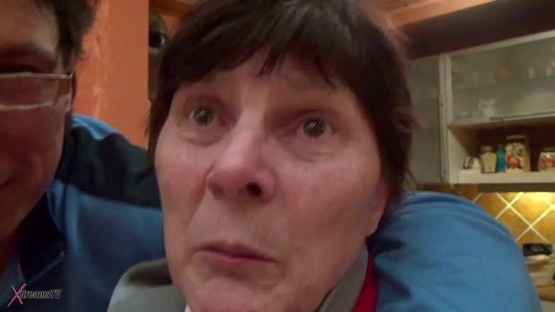 XdreamsTV: In my home - nonna paradiso - giovani ragazzi scopano la fica...
