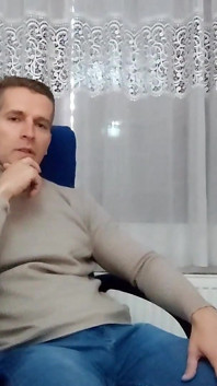 Pakar terapi seks memujuk awak untuk menghisap zakar besarnya - sudut pandangan pertama blowjob bercakap kotor