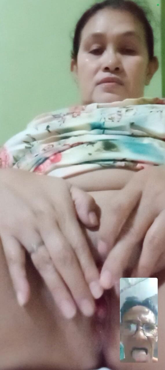 amadorrivera: Her Pinkish Wet Pussy Arouse Me so Much