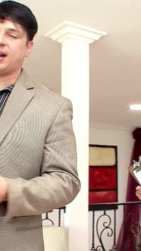Gina si gadis remaja latina dientot habis-habisan sampai orgasme sama bosnya di villa