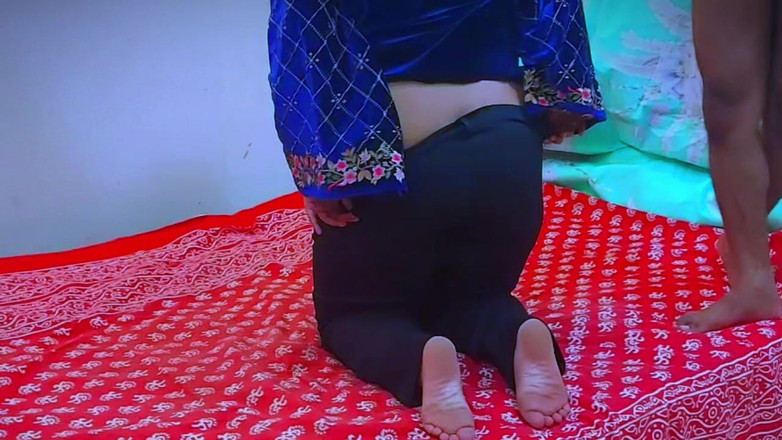 Your Boy's Cum: Chiama la mia matrigna per registrare il mio video porno...