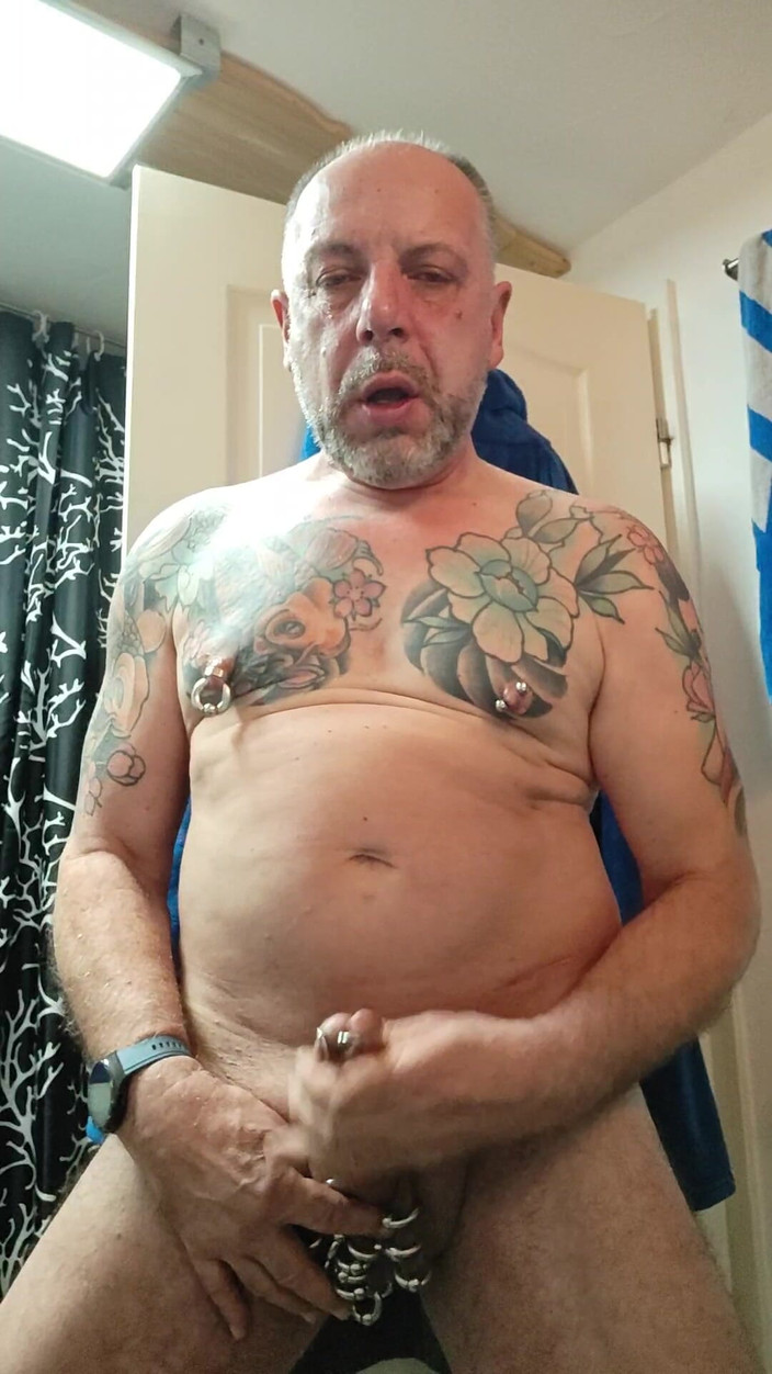 sls-frank: Sls-frank Spruzzo Fuori Dalla Mia Subincisione in Bagno