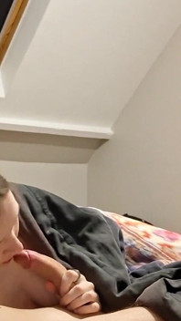 Chica Francesa De 19 años Chupa a Una Buena