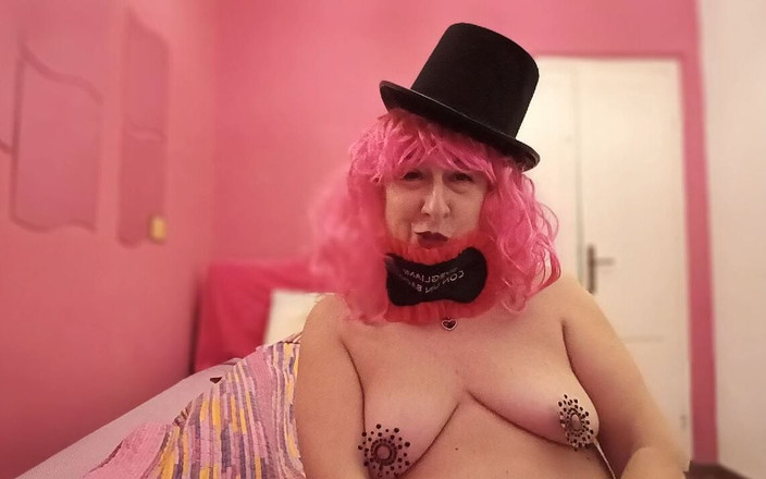 Veronica Rossi: Veronica Rossi Official - Menunjukkan Awak Payudara cemerlangnya