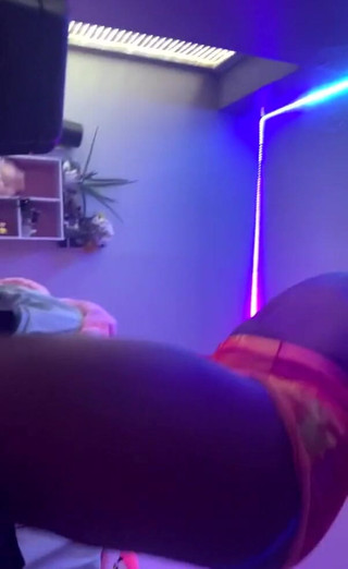 AJ180: Aj180: solo el clip 25