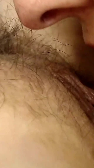 Abby Anna: Extreme Closeup Big Pussy Lips Licking Orgasm Lesbian