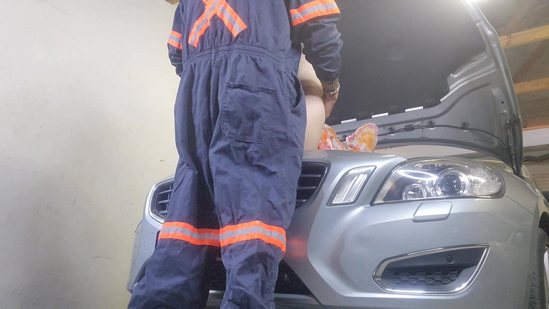 Sparowdox: Не міг заплатити механіку, тому я запропонувала йому трохи пизди