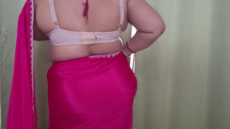 Hot Pavitra: Huge Ass